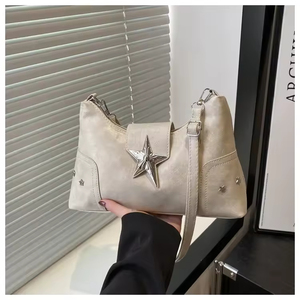 Nuevo Bolso Bandolera de PU con Textura, <span class=keywords><strong>Color</strong></span> Sólido, Casual, Gran Capacidad, con Tachuelas en Forma de Estrella, para Mujer - Product Image 3