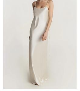 Lussuoso <span class=keywords><strong>abito</strong></span> Slip in seta di gelso con Design senza schienale e spalline regolabili Slim Fit Maxi <span class=keywords><strong>abito</strong></span> <span class=keywords><strong>lungo</strong></span> - Product Image 1