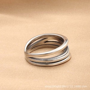 Bague géométrique en acier inoxydable pour homme, design vintage argenté multi-spirales, bijou cadeau - Product Image 2