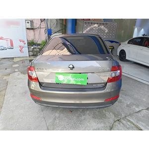 <span class=keywords><strong>Skoda</strong></span> Octavia 2017 d'occasion, berline compacte essence automatique, traction avant, gris foncé, véhicule d'occasion pour concessionnaires - Product Image 6