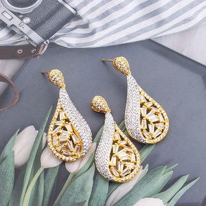 Boucles d'oreilles tendance plaquées or rose, coquille d'ormeau bleue, forme goutte d'eau, cristal en zircon cubique, luxe pour femmes, haute qualité - Product Image 4