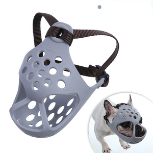 도매 애완 동물 용품 야외 안전을위한 부드러운 실리콘 짧은 주둥이 개 총구 - Product Image 3