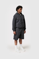 Ensemble de shorts de survêtement réfléchissants pour hommes personnalisés Poches fendues avec fermeture à glissière Vêtements de sport en nylon 100% Survêtements de course