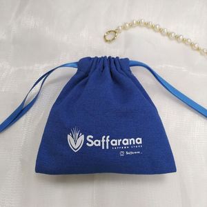 Sac en coton recyclable imprimé à l'écran avec logo personnalisé de la marque USM, écologique, doux, blanc, avec cordon de serrage, sac anti-poussière en coton - Product Image 3