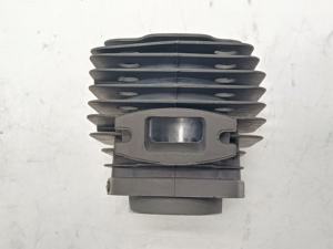 Kit Silinder Mesin Pemotong Rumput UM Berkualitas Tinggi 070 Dengan Ring Piston, Suku Cadang Mesin Pemotong Rumput Laris Manis Berkualitas Tinggi - Product Image 5