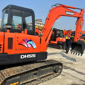Excavadora Hidráulica Doosan Dh55 Usada de Alta Gama con Certificación CE, 90% Nueva, Motor de Gran Potencia, Engranaje de 5.5 Toneladas, Garantía de Calidad - Product Image 1