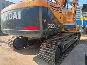 Komatsu รถตัก220LC-9S แบบใช้แล้วส่วนประกอบหลักของเครื่องยนต์รถปั๊มมอเตอร์สำหรับขายในจีน - Product Image 3