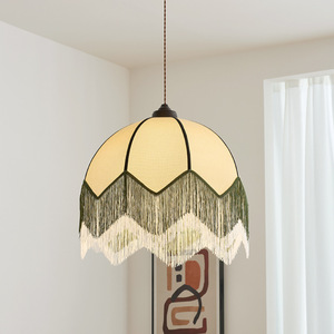 Luminaire suspendu rond en tissu à pampilles de style rétro français, LED E26 à tête unique, pour maison, hôtel, salle d'exposition - Product Image 1
