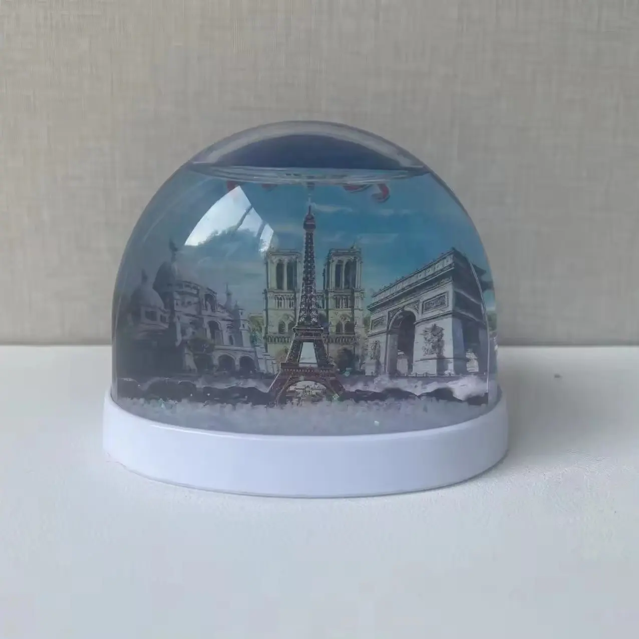كرة الثلج الفرنسية التذكارية كرة الثلج البلاستيكية مع صورة داخلية