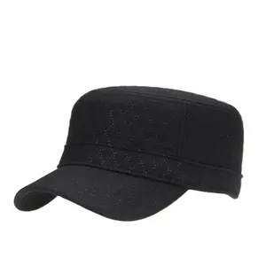 Fabrika doğrudan satış yüksek kalite erkekler düz üst beyzbol şapkası düz siyah şapka kap özelleştirmek Logo spor şapka