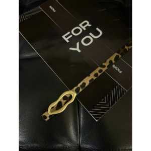 เข็มขัดผู้หญิงดีไซน์อิตาลีแบบบางพร้อมหัวเข็มขัดลายเสือดาววัสดุโลหะผสมสำหรับชุดแฟชั่น - Product Image 1