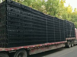 Canale di scarico sotterraneo in plastica moderna per esterni - Product Image 5