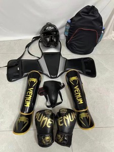 Conjunto Completo de Protectores de <span class=keywords><strong>Boxeo</strong></span> de Combate con <span class=keywords><strong>Protector</strong></span> de Tibia, <span class=keywords><strong>Protector</strong></span> de Cabeza, <span class=keywords><strong>Protector</strong></span> de Pecho, Suspensorio y Guantes de <span class=keywords><strong>Boxeo</strong></span> - Product Image 5