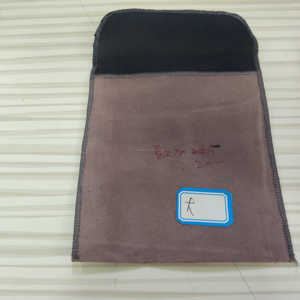 <span class=keywords><strong>Pochette</strong></span> enveloppe personnalisée en suède violet avec étiquette tissée, sac de protection fin pour portefeuilles de crypto-monnaies et gadgets technologiques - Product Image 2