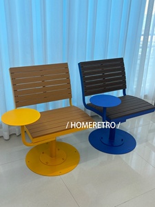 Chaise pivotante commerciale chaise en bois rotative extérieure moderne pour Cafe Hotel Plaza, siège de patio rotatif à 360 degrés avec accoudoir - Product Image 3