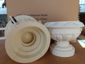 Kit de Macetas de 35 cm de Estilo Europeo, Resistentes, para Decoración de Jardín Exterior, Hechas de Material ABS, para Pilar de Puerta Exterior - Product Image 2