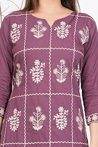 Kurta en coton brodé à motifs ethniques pour femmes avec pantalon et dupatta, produit artisanal en gros, personnalisable - Product Image 2
