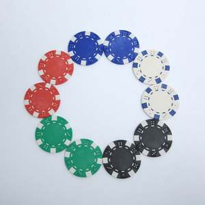 Jetons de poker personnalisés avec design couronne et noyau en fer - Jetons de jeu de casino personnalisés et cadeaux promotionnels - Product Image 2