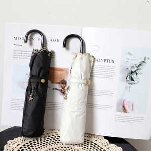 Parapluie ultra-léger pour femme avec protection anti-UV, broderie, design pliable en trois sections, crochet noir - Product Image 6