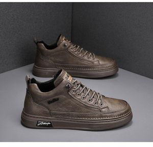 Zapatillas de lujo para hombre de alta calidad con suela de goma transpirable y tejido volador, ideales para correr y caminar. - Product Image 4