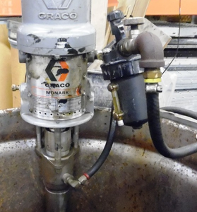 Plc Monark, Air Powered Drum Pump, 205-997, H94g, <strong>A1586</strong> for Warranty Product Discontinued - Product Image 1