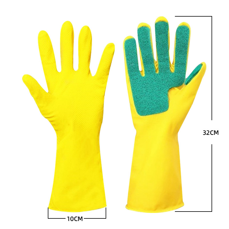 right hand with sponge