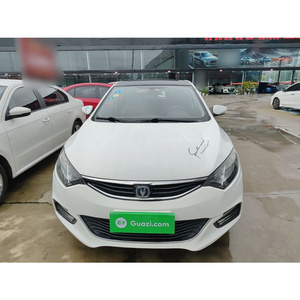 Voiture d'occasion Guazi CHANGAN Eado 2015 1.6L MT Modèle Junku Norme Chine IV En Stock Essence 1.6L Berline Manuelle Conduite à Gauche Faible Coût - Product Image 2