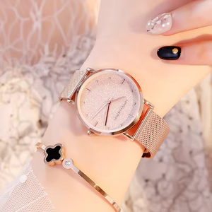 Hannah Martin, reloj de pulsera de cuarzo dorado rosa de lujo para mujer, logotipo personalizado, diseño minimalista, fábrica de acero inoxidable al por mayor - Product Image 2