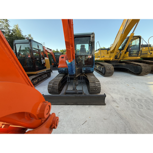 รถขุดขนาดเล็ก Doosan DX60-9C 6 ตัน คุณภาพสูง มือสอง เหมาะสำหรับโครงการวิศวกรรมขนาดเล็ก - Product Image 3