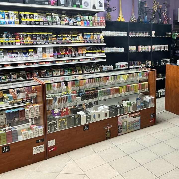 All Kinds of Electronic USB Lighters Cart Wholesale Smoking Accessories