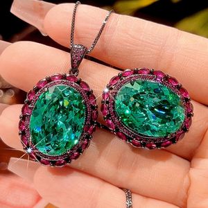 Conjunto de Joyería Ecológico de Moda, Chapado en Oro y Cobre, con Zirconia Verde de 15*20MM, Anillo y Colgante Antideslustre, Impermeable e Hipoalergénico - Product Image 3
