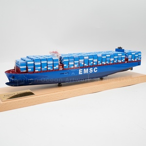 Modèle de bateau artisanal du fabricant O.A.S Cadeaux d'affaires haut de gamme Modèles de bateau cargo à l'échelle 1:888 Modèle de bateau conteneur personnalisé de 45cm - Product Image 1