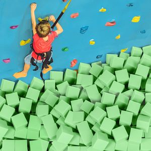 Gran oferta, bloques baratos de espuma suave personalizados, trampolín para Parque, gimnasia, cubos de espuma para piscina, cubos de esponja para piscina para niños - Product Image 6