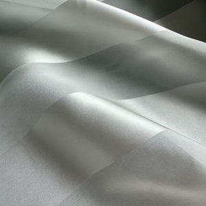 Tissu en Chiffon 100% <span class=keywords><strong>Soie</strong></span> <span class=keywords><strong>de</strong></span> Mûrier 12m/m 5x5cm avec Rayures <span class=keywords><strong>Satin</strong></span>ées Idéal pour la Peinture DIY et les Foulards - Product Image 5