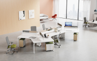 Bureau de direction moderne JUOU, pieds en métal blanc, design en panneaux de bois, en forme de L, extensible, modulaire, pour usage domestique ou professionnel
