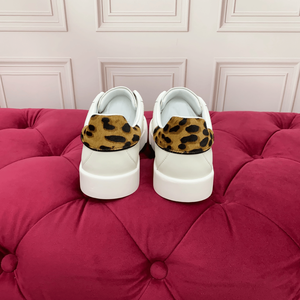 Zapatos Deportivos Casuales Gabbna, Estilo Dad Shoes, con Suela Plana, Diseño Graffiti Clásico, Moderno y a la Moda, en Blanco y Negro - Product Image 5