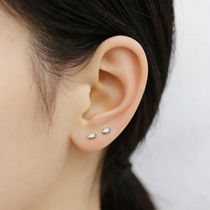 G23 <b>Titanium</b> <b>Stud</b> Earrings Triangular Cut Diamond Geometric Shape Everyday Wear ASTM F136 <b>Titanium</b> - Product Image 3