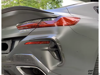 Kit de carrosserie populaire pour BMW Série 8 G14 : Décoration de sortie d'air de pare-chocs arrière en fibre de carbone sèche 3K de haute qualité, style X amélioré