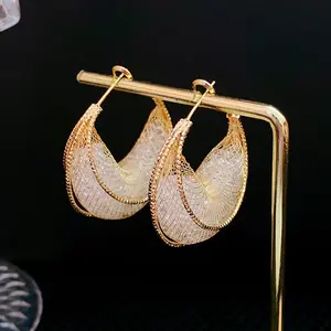 New Fashion Metal Mesh Irregular Hollow Earrings Trend Versatile Personalized S925 Silver Needle Earrings Popular Jewelry