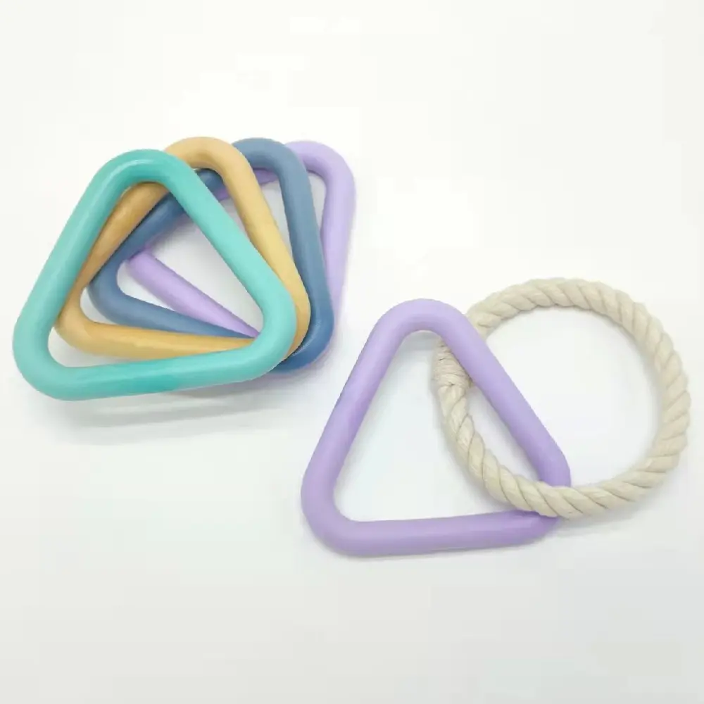 Dog Tug Toy TPR Triangle Shaped Toys Tough Chew Pet Toys New Design 2022