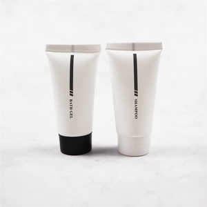 Ensemble d'articles de toilette de luxe 5 étoiles <span class=keywords><strong>pour</strong></span> hôtel avec pantoufles, <span class=keywords><strong>savon</strong></span>, brosse à dents, boîte écologique, parfum personnalisé et options <span class=keywords><strong>pour</strong></span> les voyages/le spa - Product Image 3
