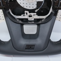 Volant sport en cuir de luxe SYX personnalisé à 3 branches pour Toyota LC300 Camry Fortuner LC250 LC200 Aftermarket