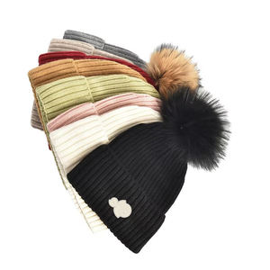 Chapeau de laine tricoté pour femme avec logo personnalisé, large bord, <span class=keywords><strong>pompon</strong></span> en fourrure véritable, rayé, <span class=keywords><strong>pompon</strong></span> fruité, <span class=keywords><strong>bonnet</strong></span> unisexe chaud, chapeau décontracté pour le cyclisme, adulte - Product Image 1