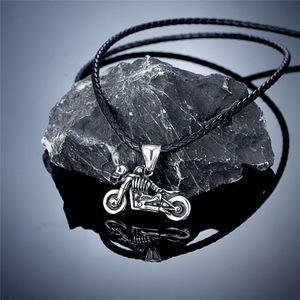 Stainless Steel <b>Skull</b> Motorcycle Pendant Necklace 60cm Unisex Fashion Jewelry - Product Image 2