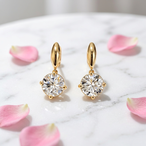 Boucles d'oreilles romantiques en or 14 carats certifiées IGI avec diamants de laboratoire taille brillant rond, bijoux de luxe unisexe - Product Image 3