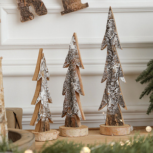 Decorazione Natalizia in Legno a Forma di Casa Invernale con Scritta '<span class=keywords><strong>Buon</strong></span> <span class=keywords><strong>Natale</strong></span>' e Ornamenti - Product Image 2