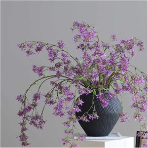 Fleur de glycine artificielle en soie faite à la main, branche tombante suspendue pour la décoration de la maison, de mariages, de la fête des Mères, de Noël et de fêtes. - Product Image 3