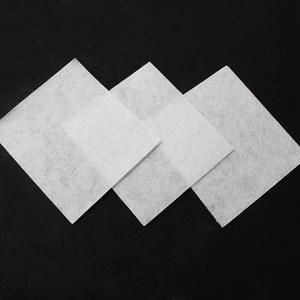 ผ้าโพลีโพรพิลีนแบบไม่ทอ เจาะรูด้วยเข็ม ระบายอากาศได้ดี เป็นมิตรกับสิ่งแวดล้อม กันน้ำ แบบม้วน สำหรับทำหน้ากาก - Product Image 4