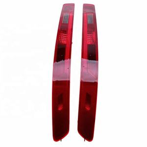 <span class=keywords><strong>Feu</strong></span> arrière <span class=keywords><strong>gauche</strong></span> et droit, pare-chocs inférieur, <span class=keywords><strong>feu</strong></span> arrière, <span class=keywords><strong>feu</strong></span> arrière, <span class=keywords><strong>feu</strong></span> <span class=keywords><strong>de</strong></span> <span class=keywords><strong>brouillard</strong></span>, lentille du boîtier. - Product Image 2