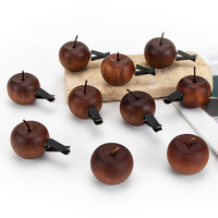 Diffuseur d'aromathérapie en bois en forme de pomme, ornement minimaliste parfumé pour la sortie d'air de la voiture et la décoration intérieure, cadeau